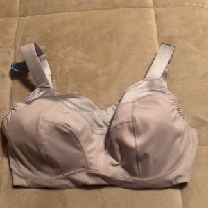 Brooks sports bra